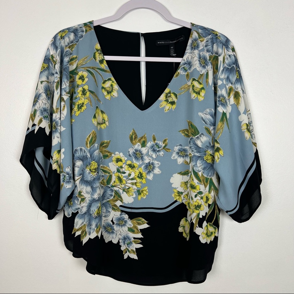 White House Black Market NWT Floral Printed Kimono Blouse Size Small Petite